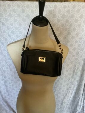 Dooney & Bourke Barrel Bag